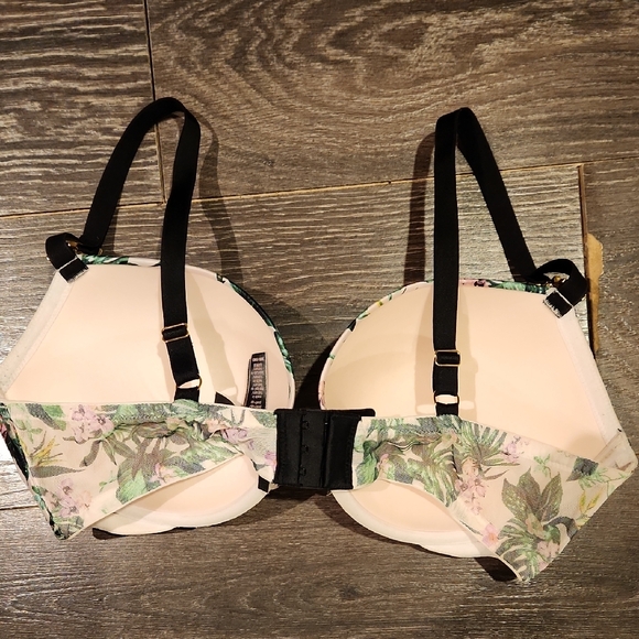 ❤️ NWOT! VICTORIA'S SECRET VERY SEXY PUSH-UP BRA IN ORCHID PARADISE, 38D - Picture 8 of 14